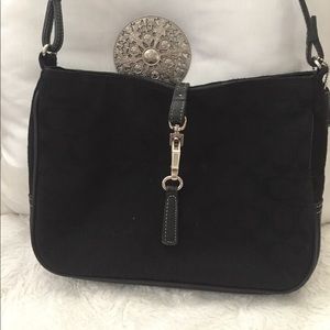 Coach black purse in great condition!